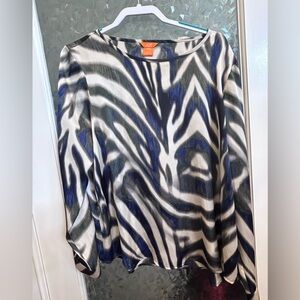 Fresh Blue and White Boxy Blouse B5